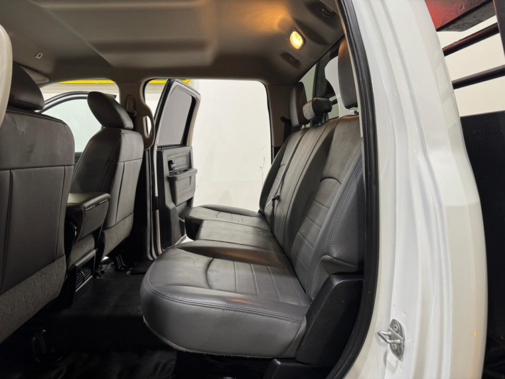 2018 RAM 2500 Image 16