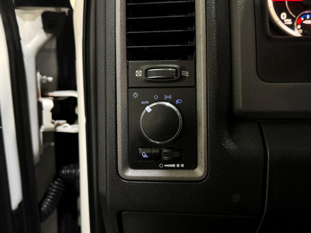 2018 RAM 2500 Image 24