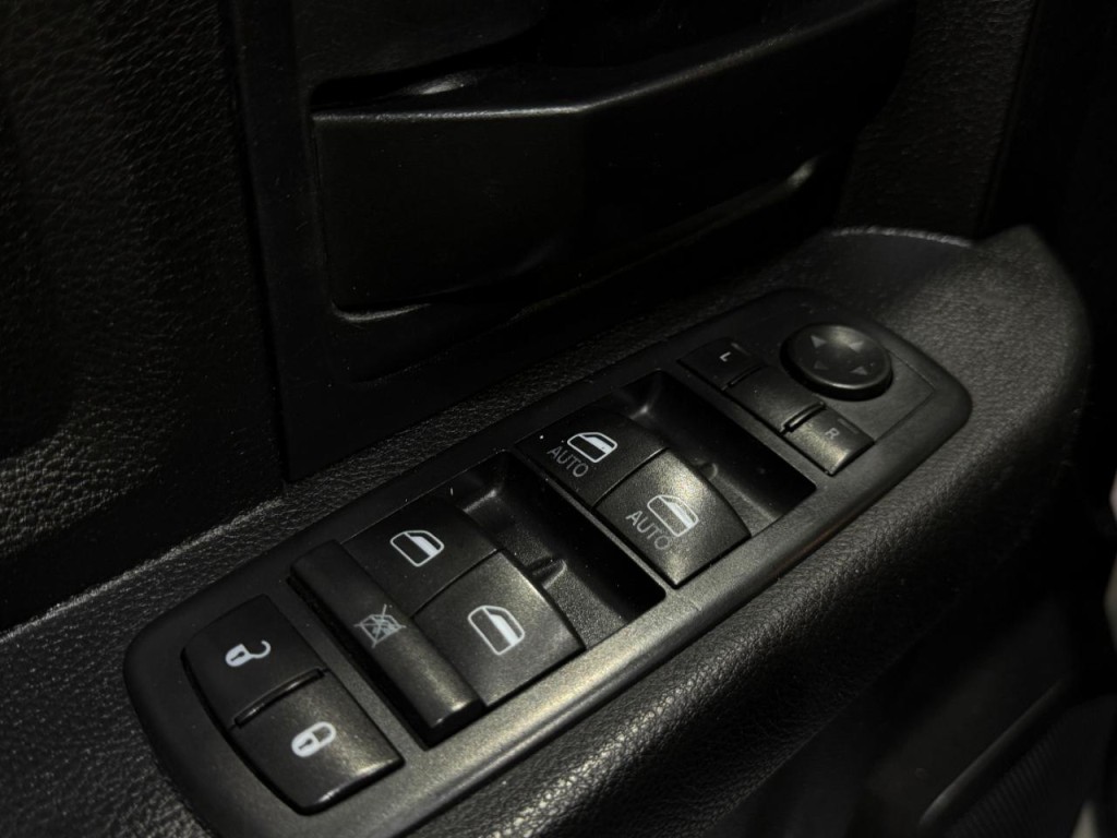 2018 RAM 2500 Image 25