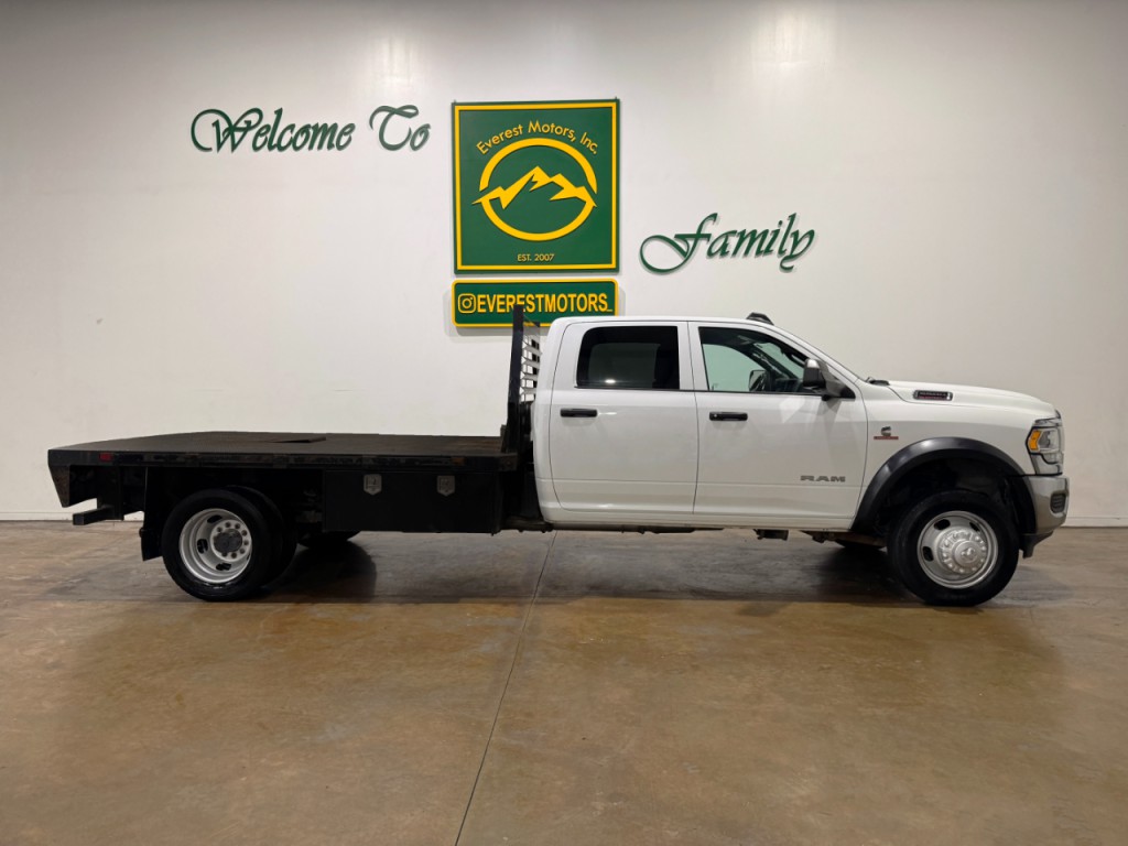 2021 RAM 5500 Image 2