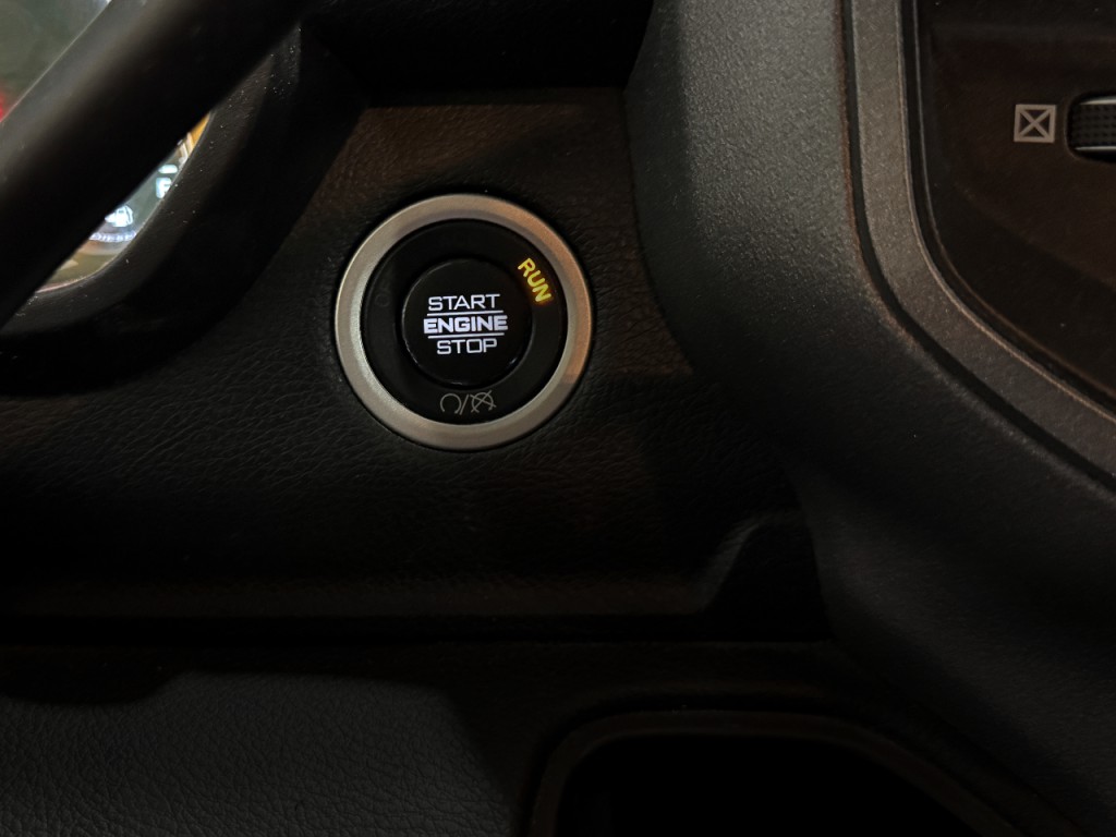 2021 RAM 5500 Image 9