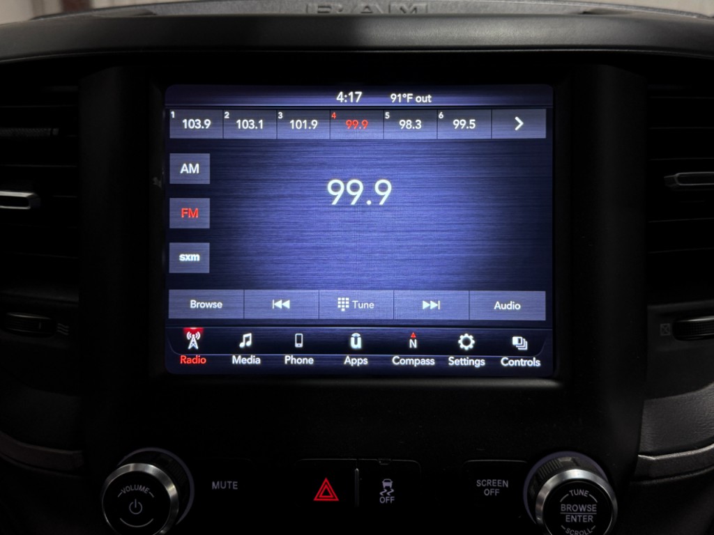 2021 RAM 5500 Image 11