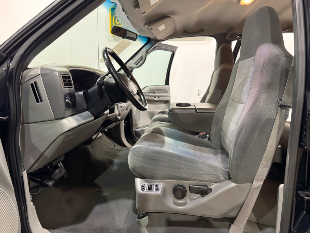 2002 Ford F-250 Image 12