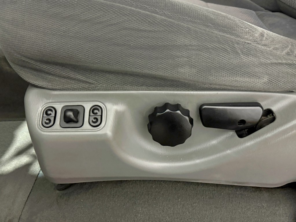 2002 Ford F-250 Image 26