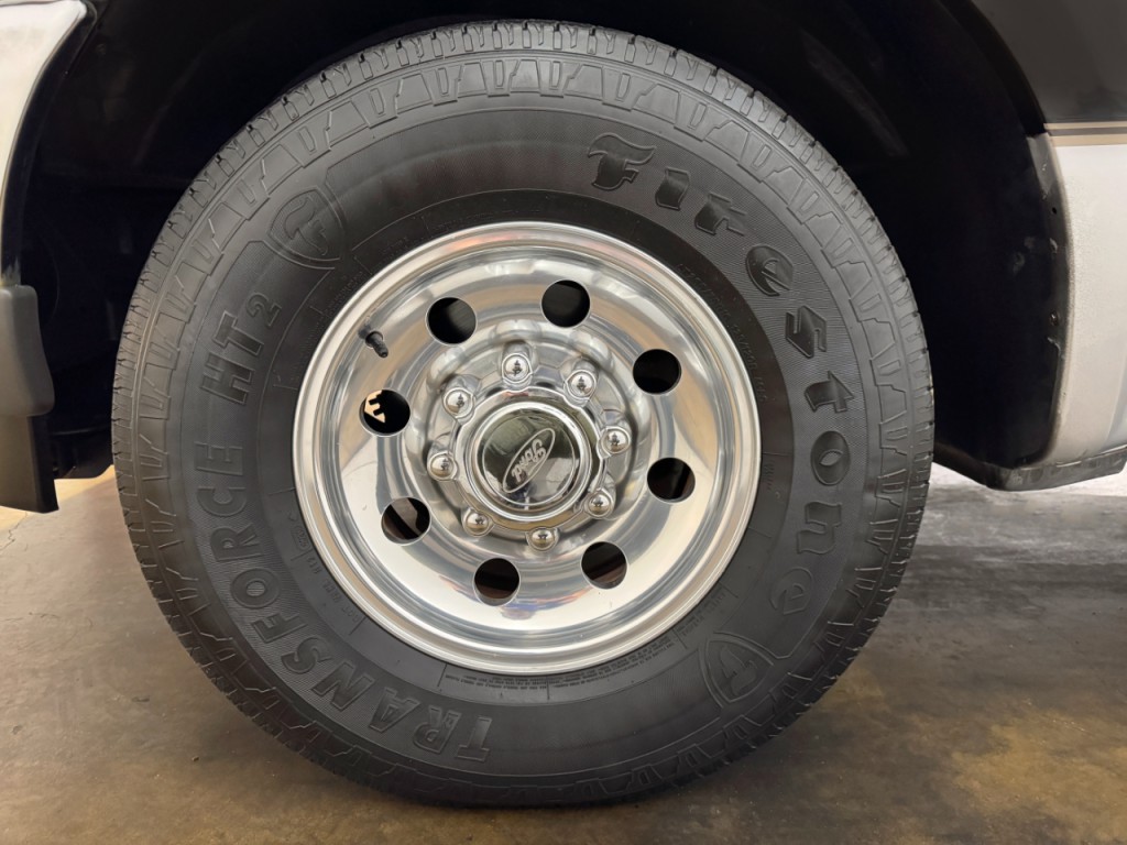 2002 Ford F-250 Image 42