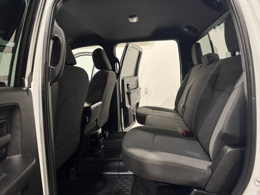 2023 RAM 2500 Image 16