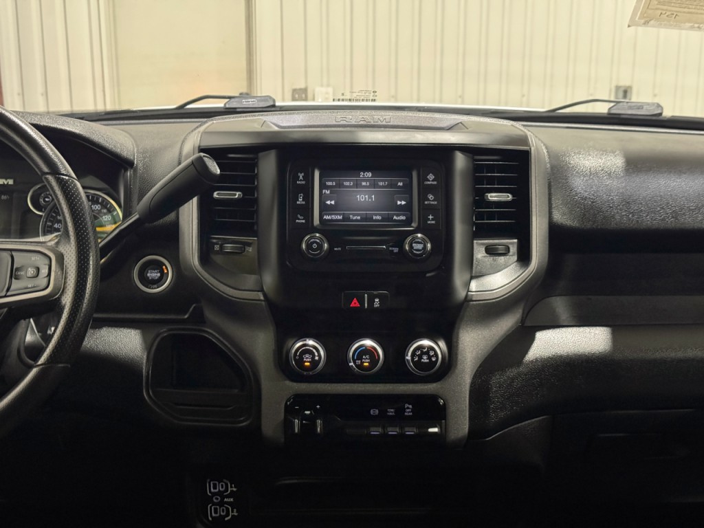 2023 RAM 2500 Image 21