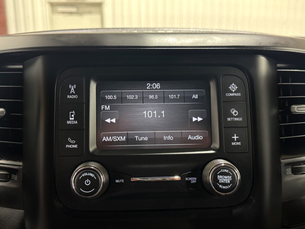 2023 RAM 2500 Image 34