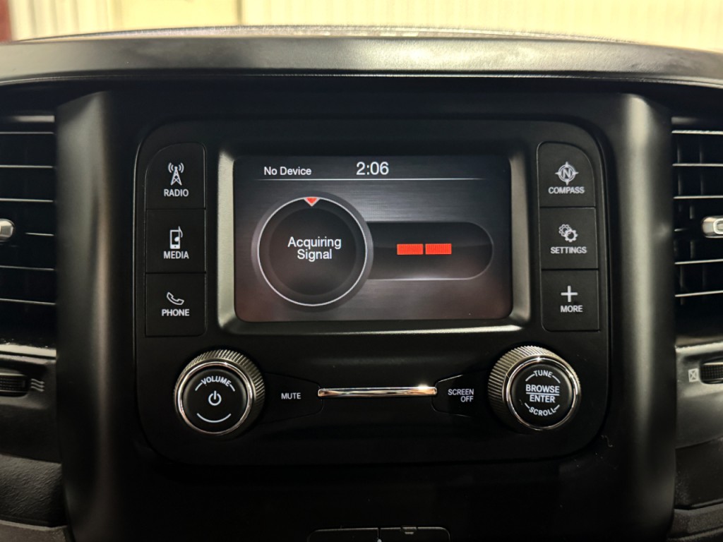 2023 RAM 2500 Image 36