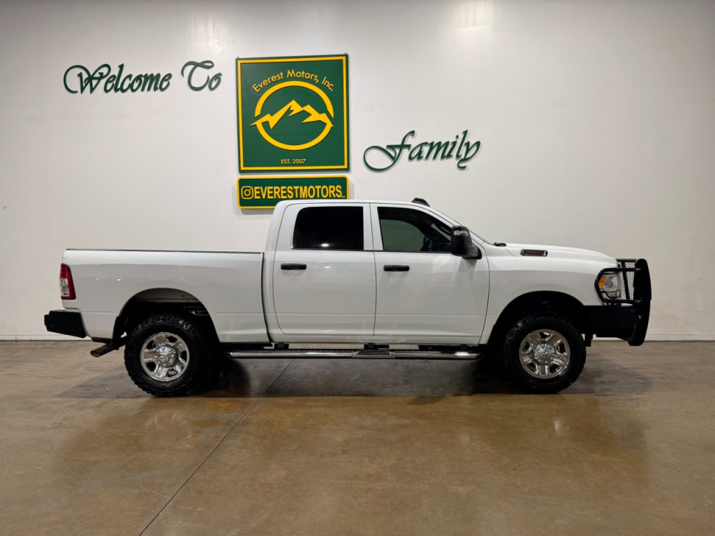 2023 RAM 2500 Image 2