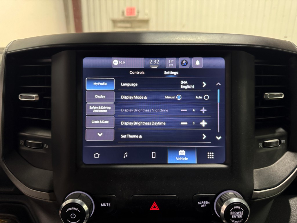 2023 RAM 2500 Image 15