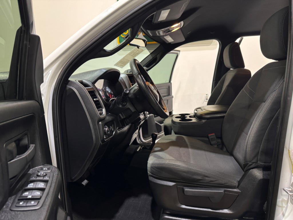 2023 RAM 2500 Image 12