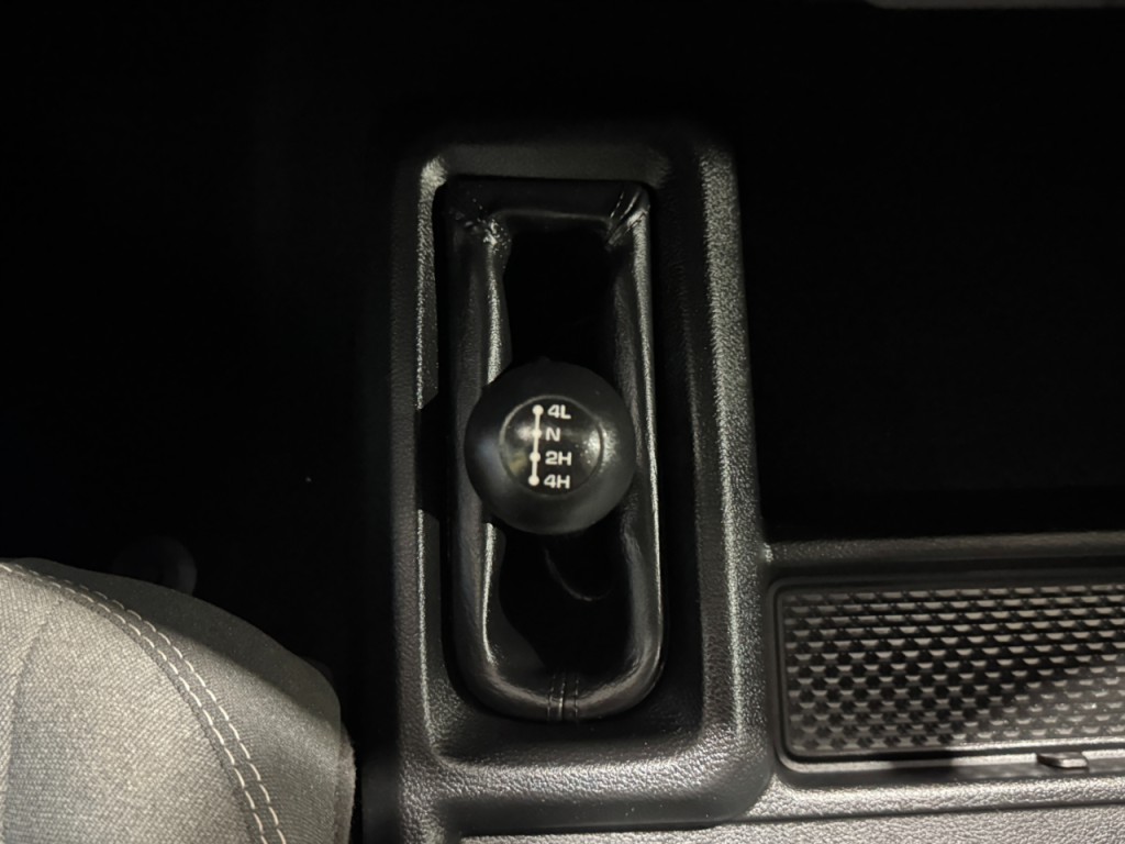 2023 RAM 2500 Image 27