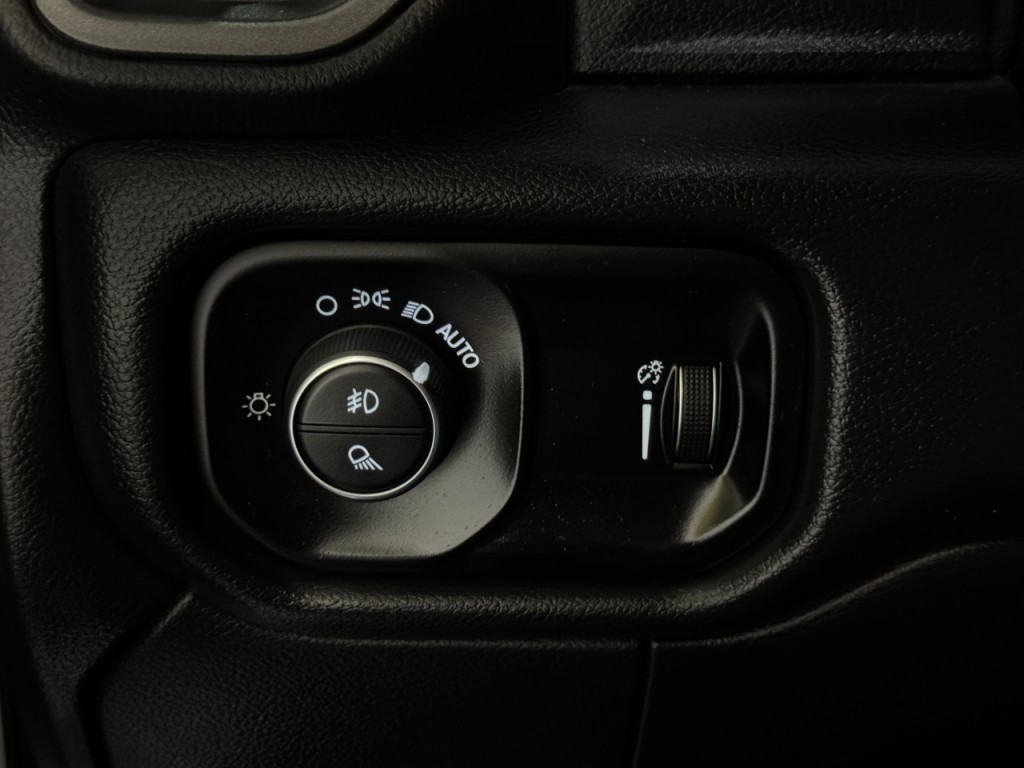 2023 RAM 2500 Image 29