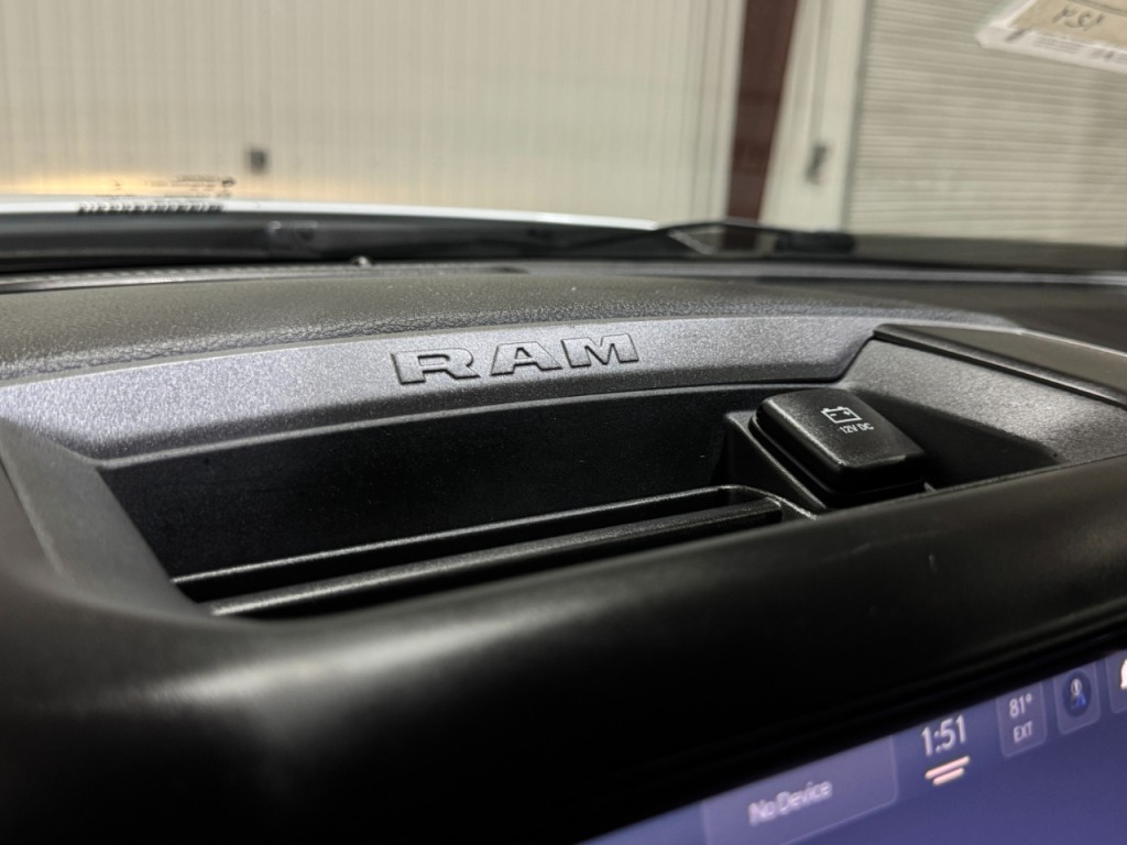 2023 RAM 2500 Image 31