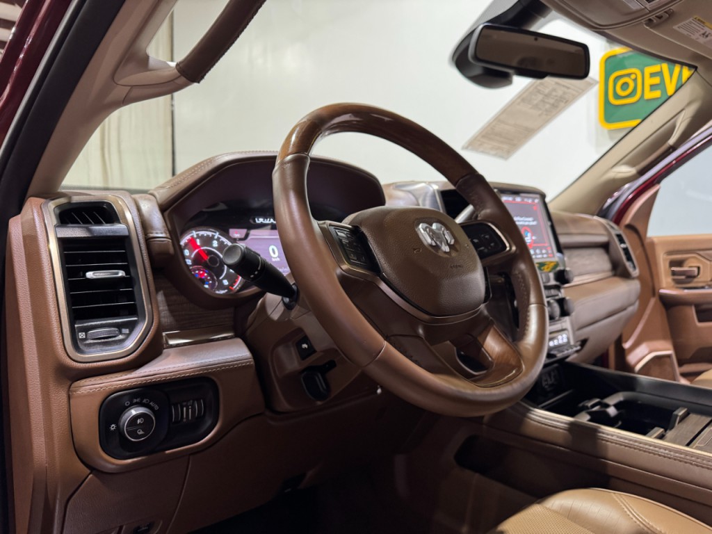 2021 RAM 3500 Image 10