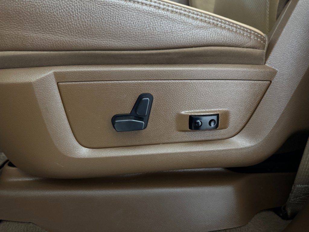 2021 RAM 3500 Image 35