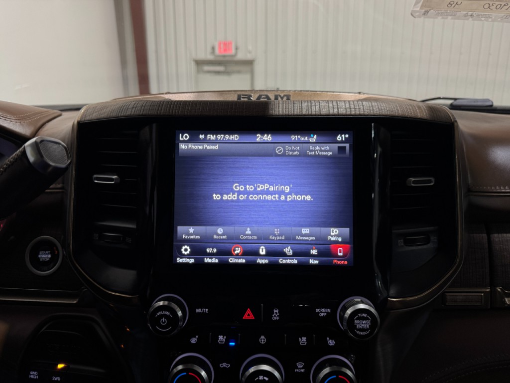 2021 RAM 3500 Image 36