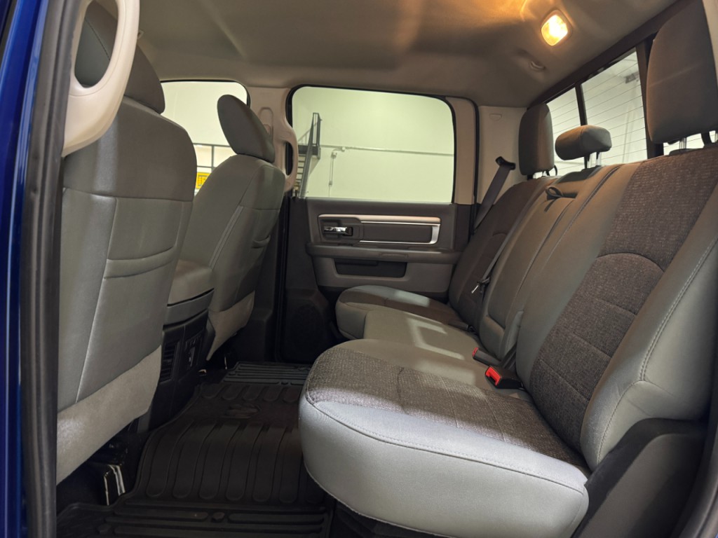 2018 RAM 3500 Image 7