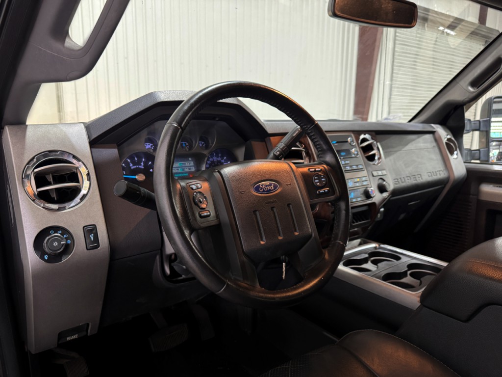 2011 Ford F-350 Image 5