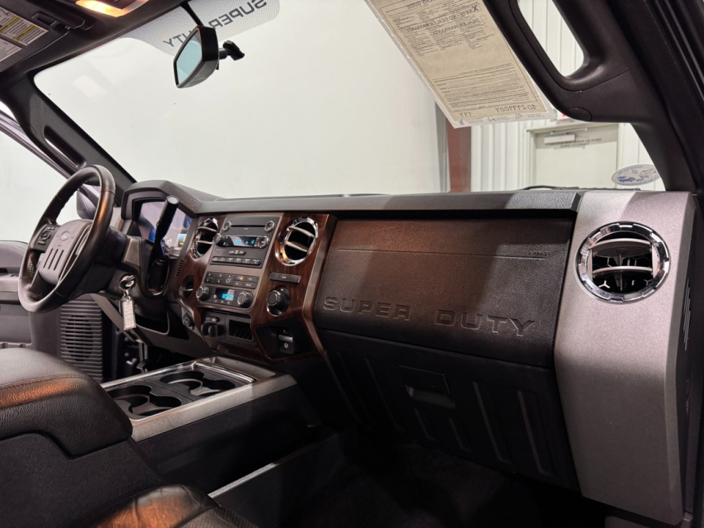 2011 Ford F-350 Image 10