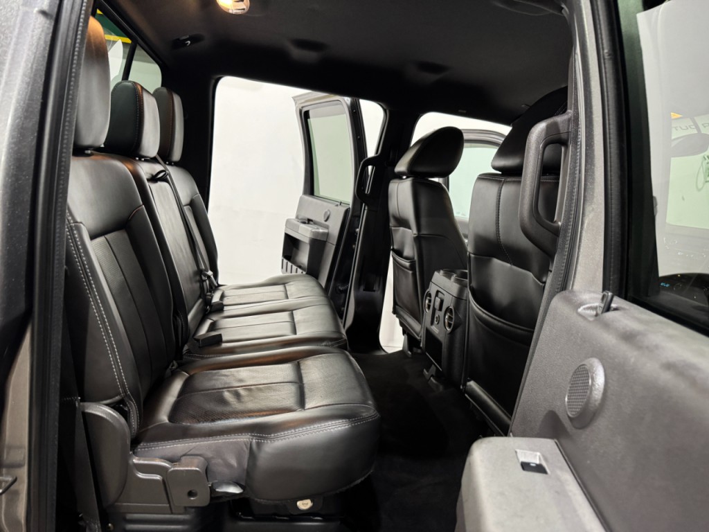 2011 Ford F-350 Image 13