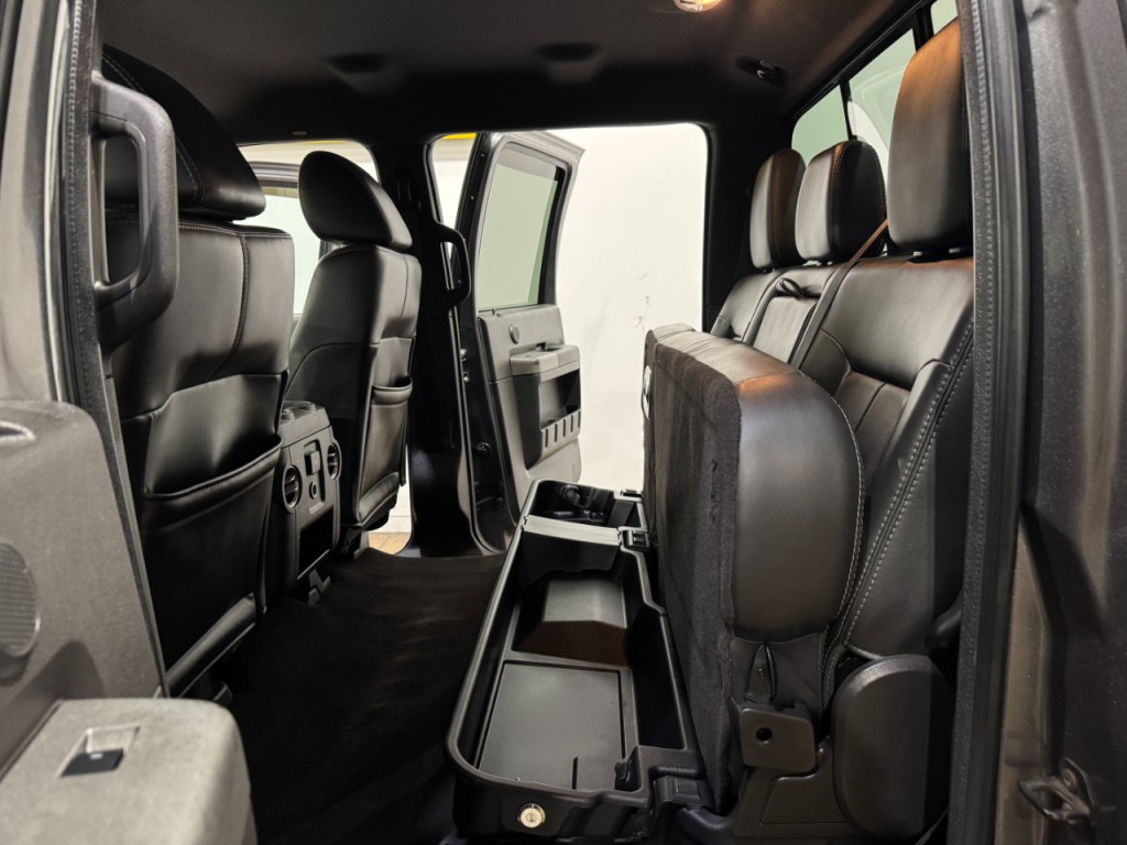 2011 Ford F-350 Image 17