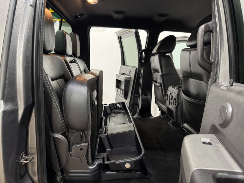 2011 Ford F-350 Image 18