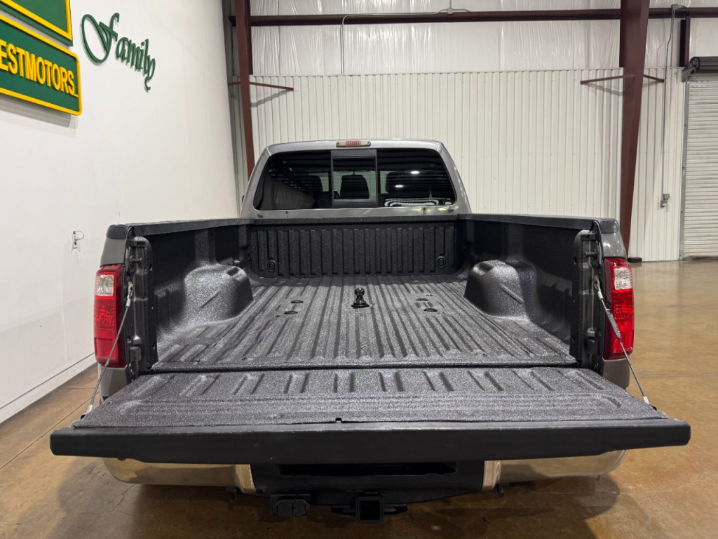 2011 Ford F-350 Image 32