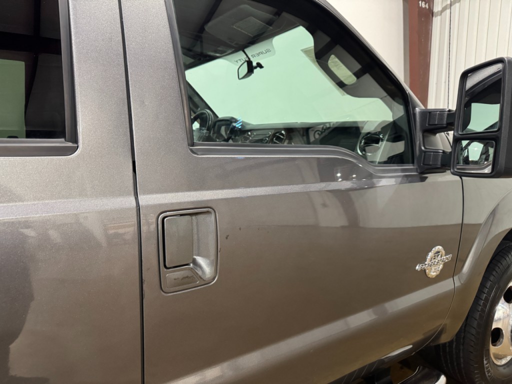 2011 Ford F-350 Image 48