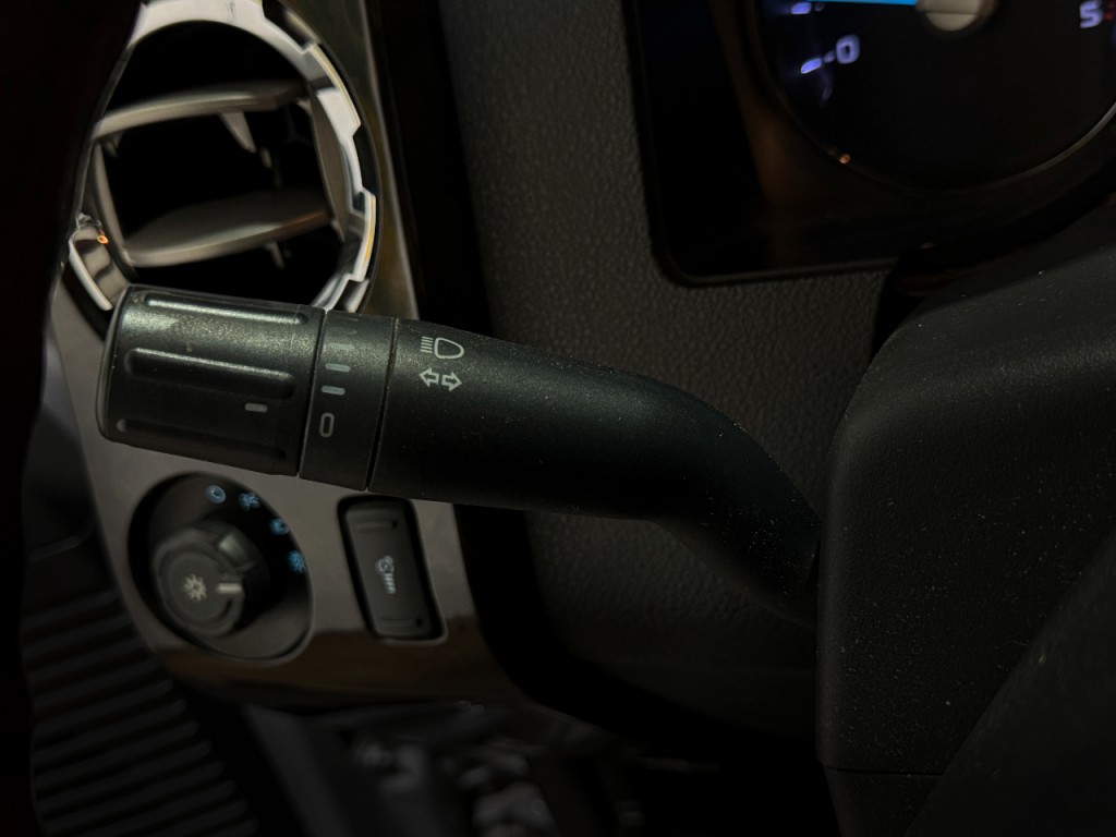2013 Ford F-250 Image 9