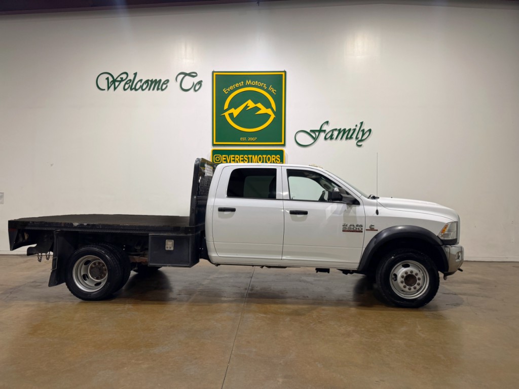 2015 RAM 5500 Image 2