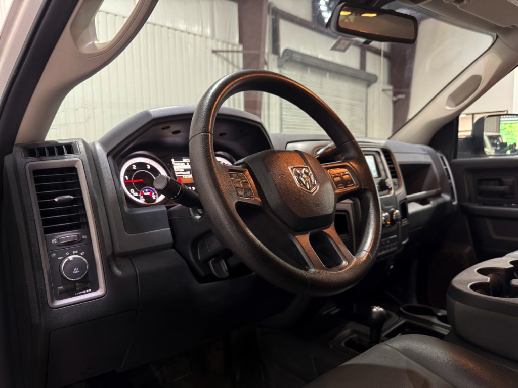 2015 RAM 5500 Image 3
