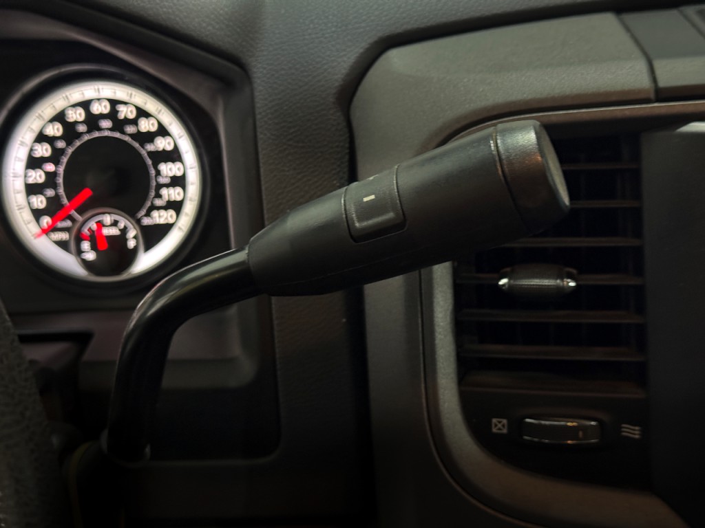 2015 RAM 5500 Image 8