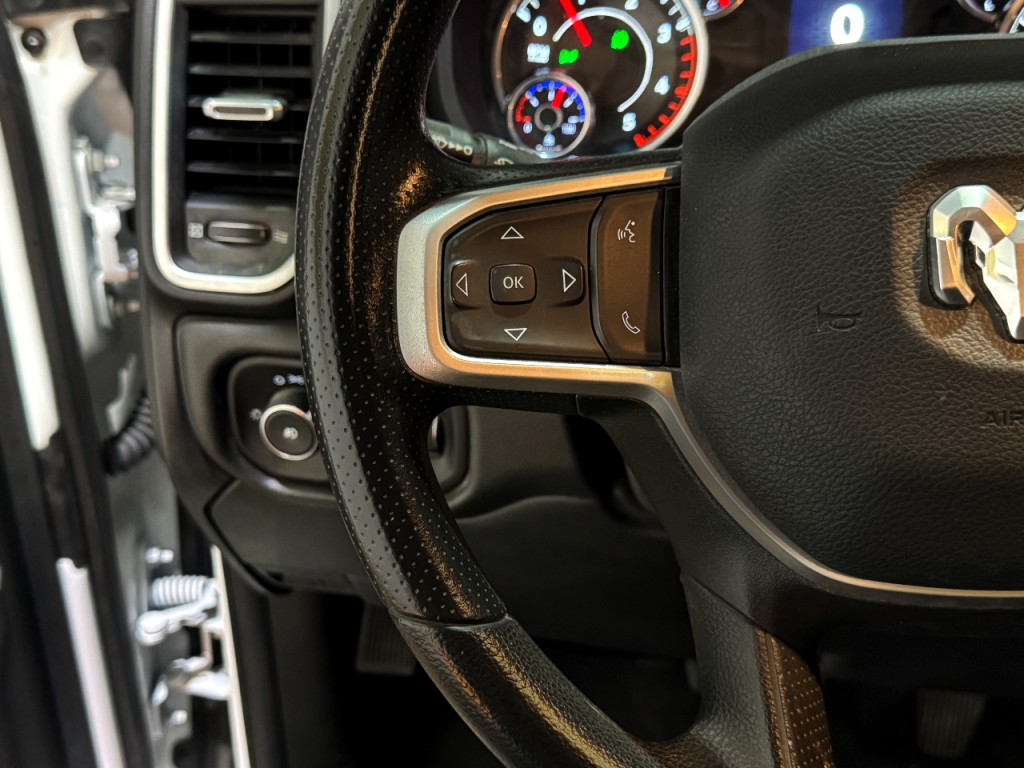 2023 RAM 3500 Image 6