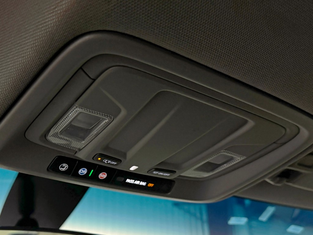 2023 Chevrolet Silverado 1500 Image 8