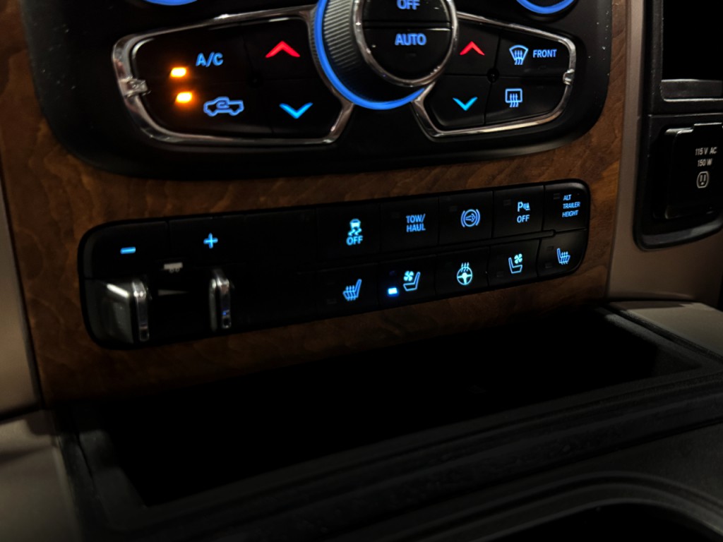 2018 RAM 3500 Image 20