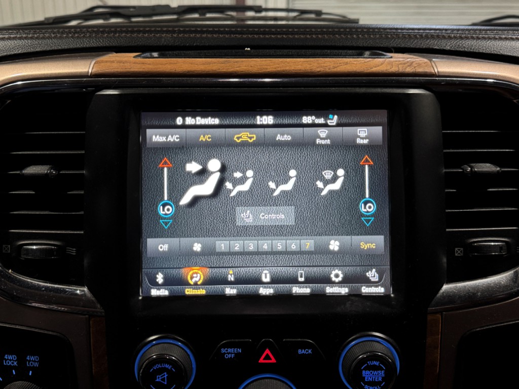2018 RAM 3500 Image 22