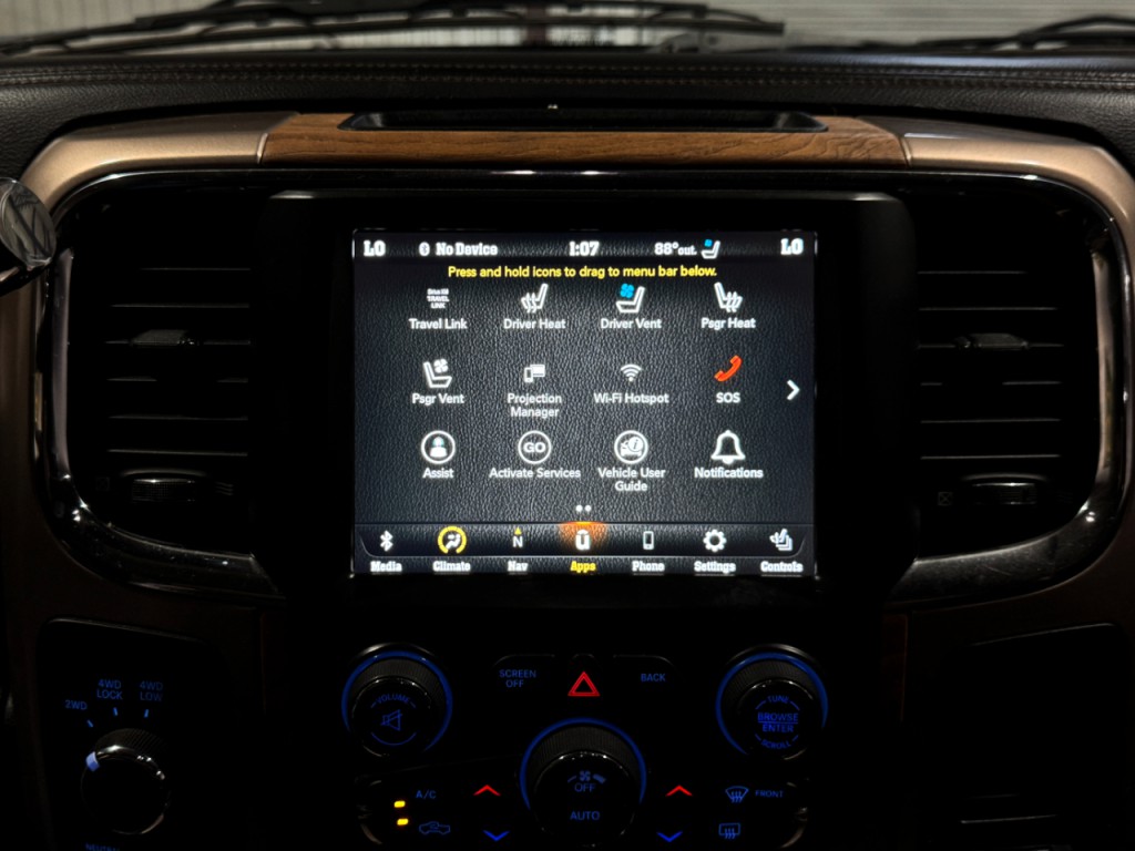 2018 RAM 3500 Image 24