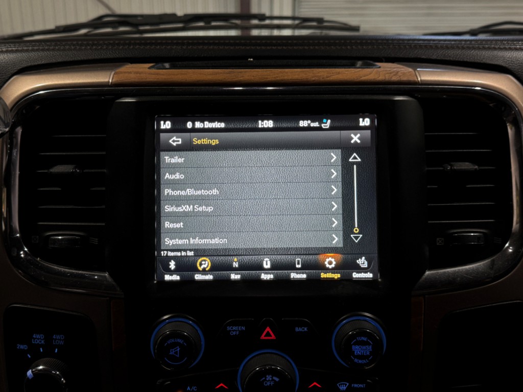2018 RAM 3500 Image 28