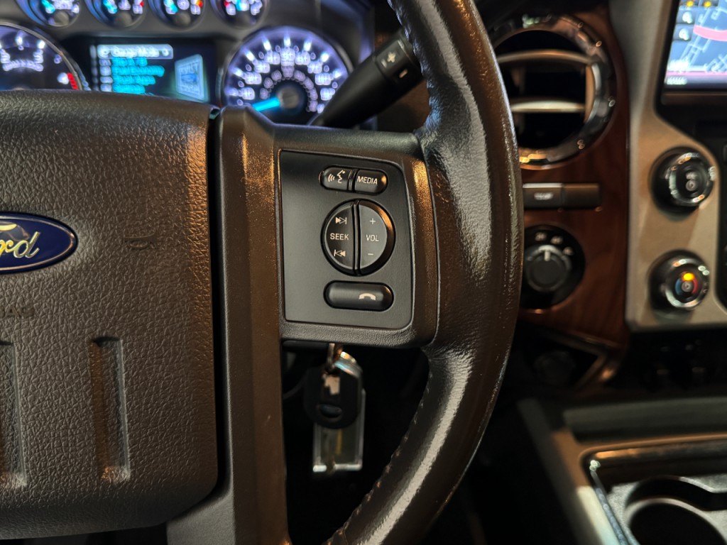 2015 Ford F-350 Image 23