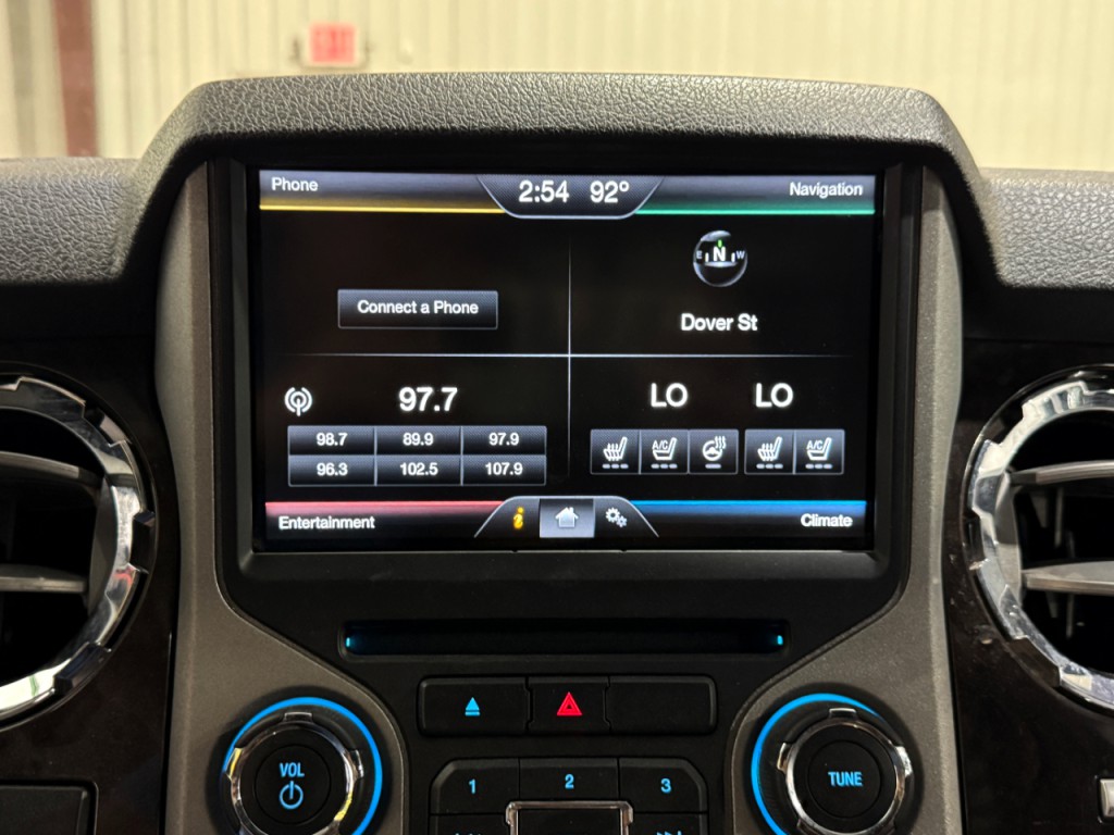2015 Ford F-350 Image 22