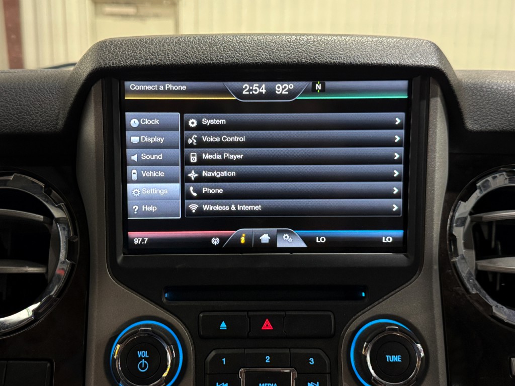 2015 Ford F-350 Image 26
