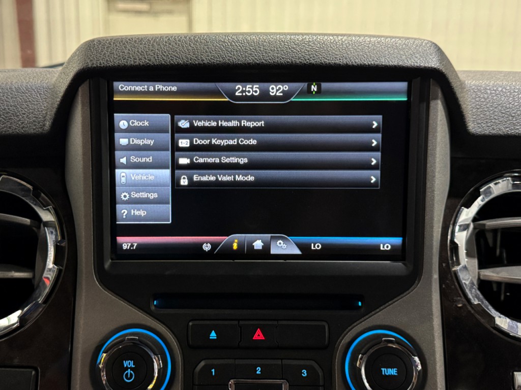 2015 Ford F-350 Image 27