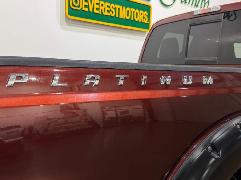 2015 Ford F-350 Image 32