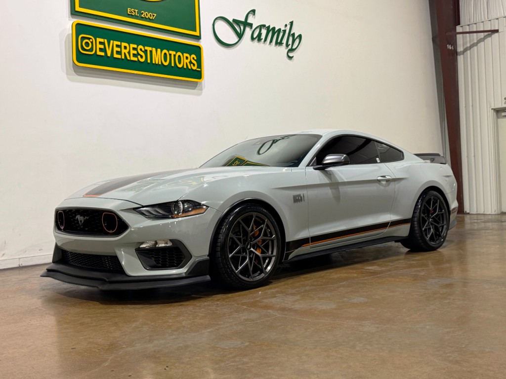 2022 Ford Mustang Image 5