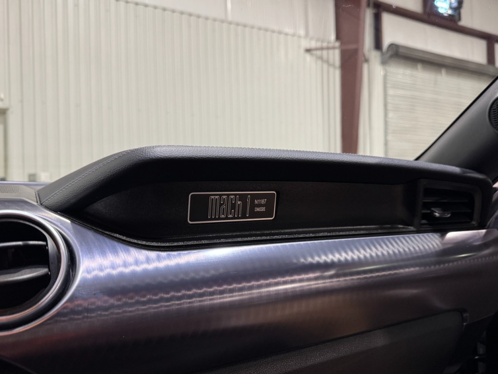 2022 Ford Mustang Image 29
