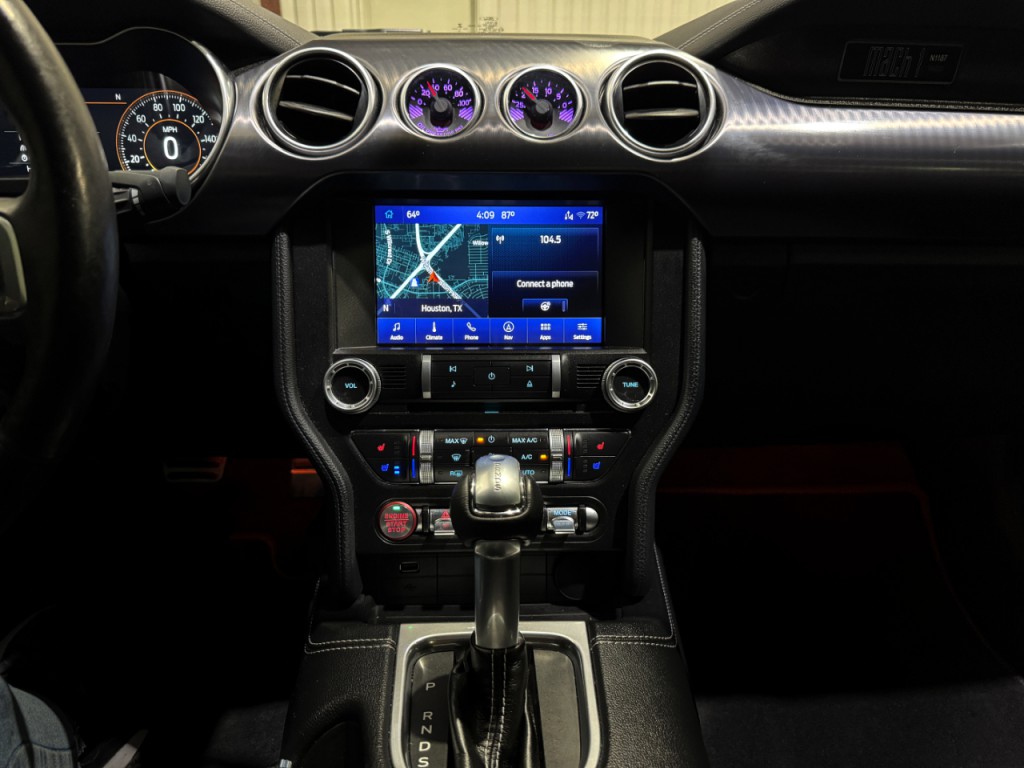 2022 Ford Mustang Image 34