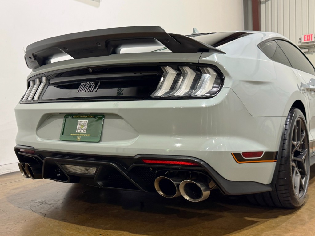 2022 Ford Mustang Image 54