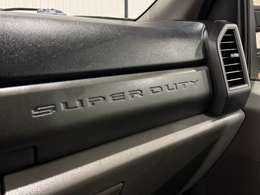 2020 Ford F-250 Image 32